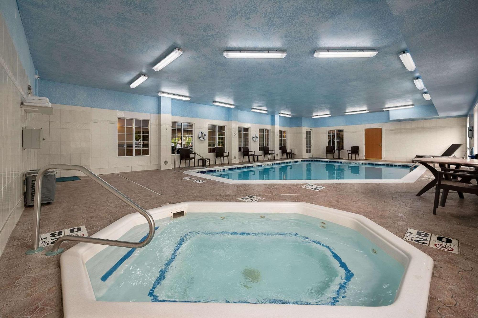 Comfort Inn & Suites Fenton Dış mekan fotoğraf