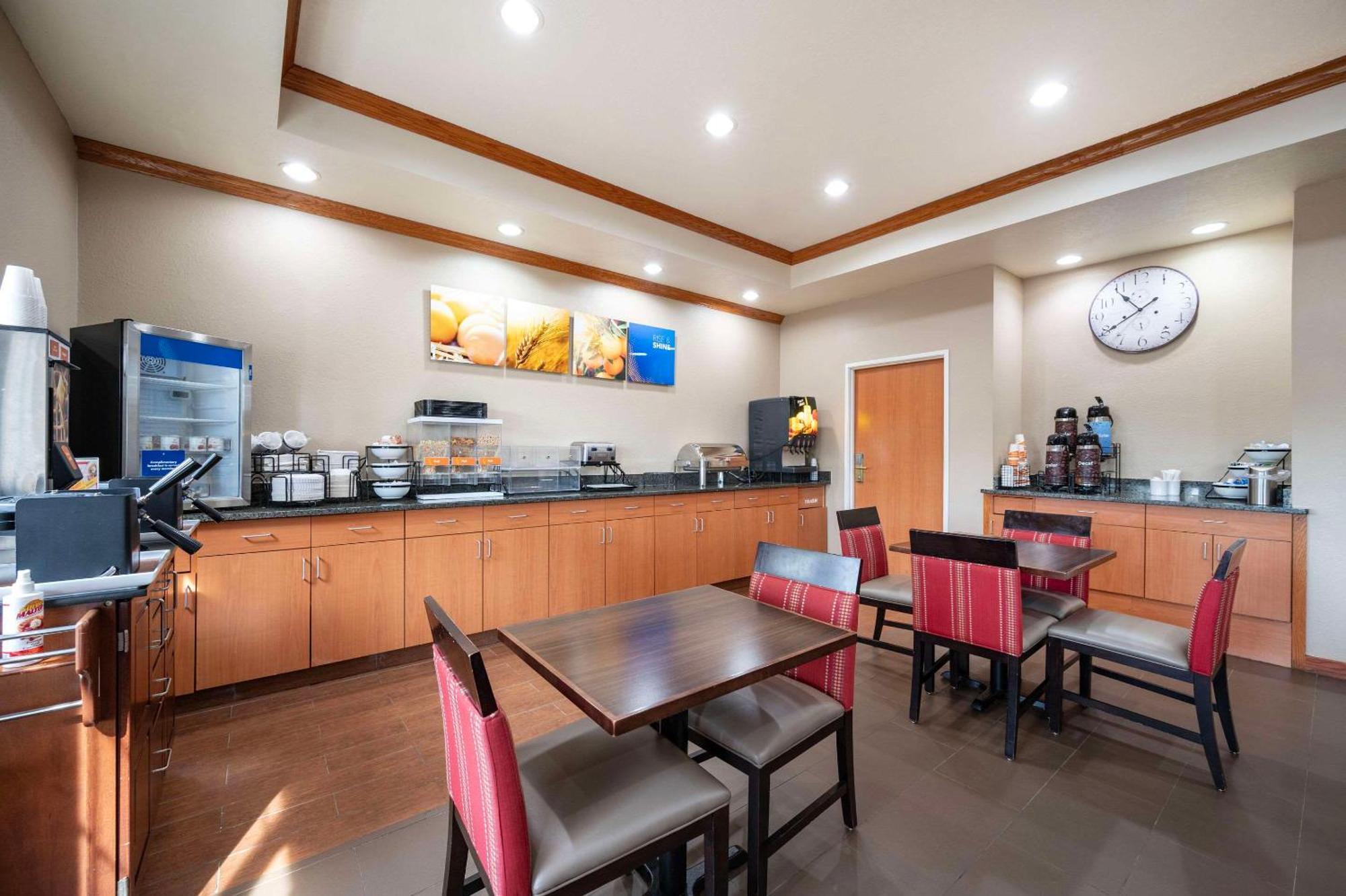 Comfort Inn & Suites Fenton Dış mekan fotoğraf
